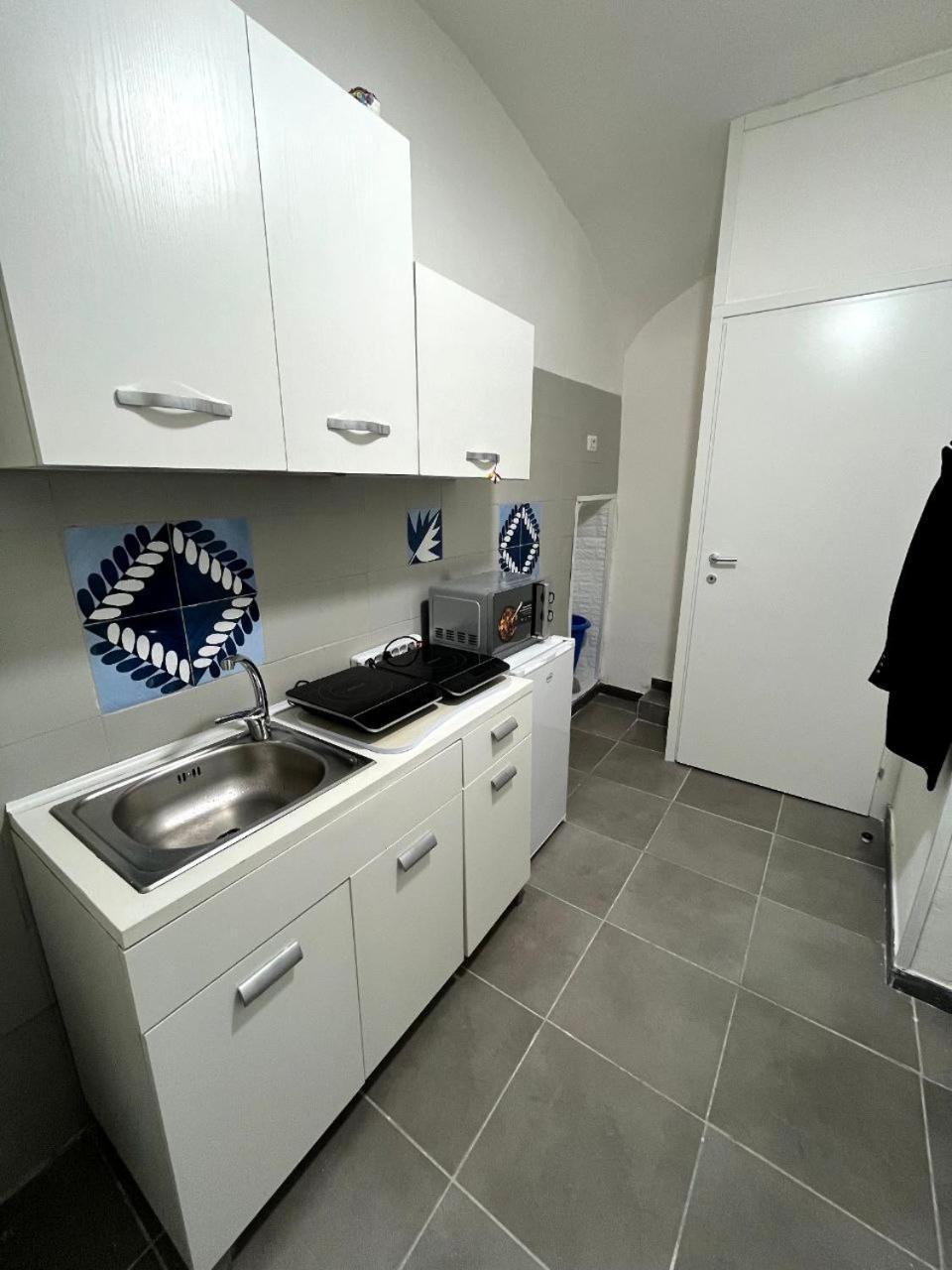 Appartement La Casa Del Principe à Naples Extérieur photo